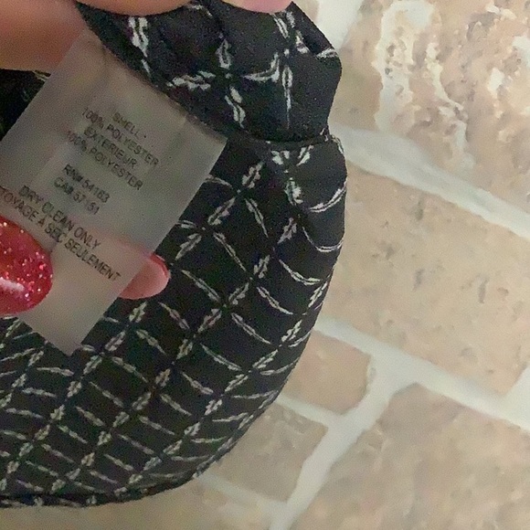 Ivanka Trump - Sz S - geometric pattern / diamonds all over sleeveless Top - Picture 5 of 5